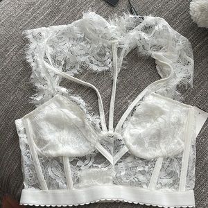 White adjustable bralette